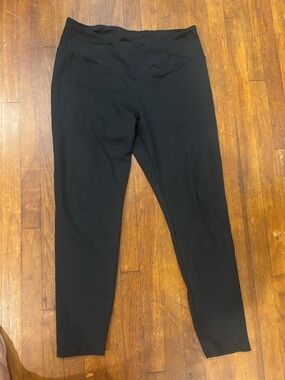SHEIN Black High-Waist Leggings